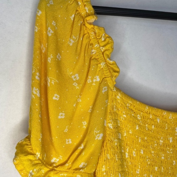 Elodie Smocked Yellow White Floral Stretch Ruffle Peasant Crop Top, Size Large - Picture 3 of 8